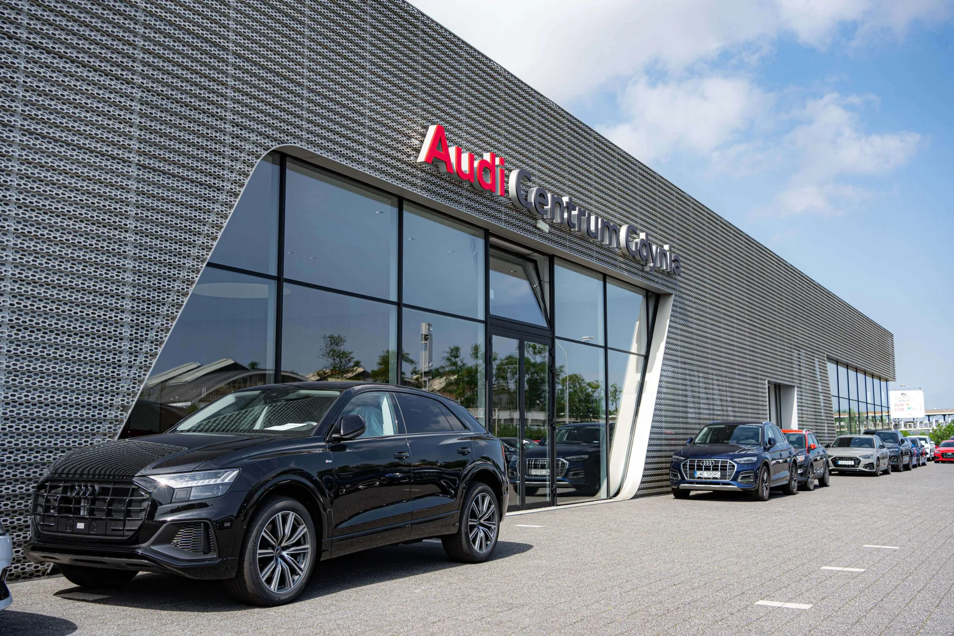 Salon Audi Centrum Gdańsk przy ulicy Lubowidzkiej